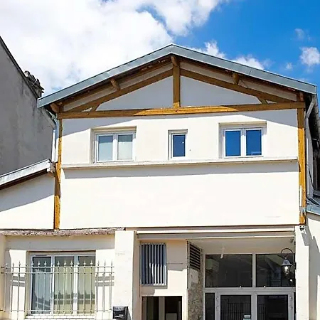Hostel Trendy Ιβρύ-συρ-Σεν