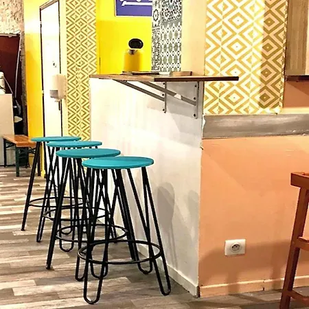 Trendy Hostel Ιβρύ-συρ-Σεν