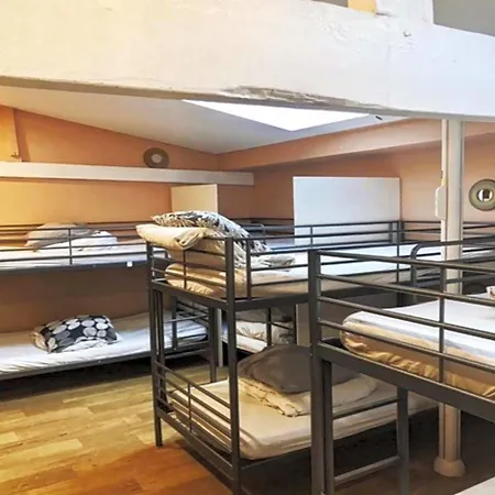 Hostel Trendy *