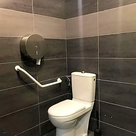 Trendy Hostel *